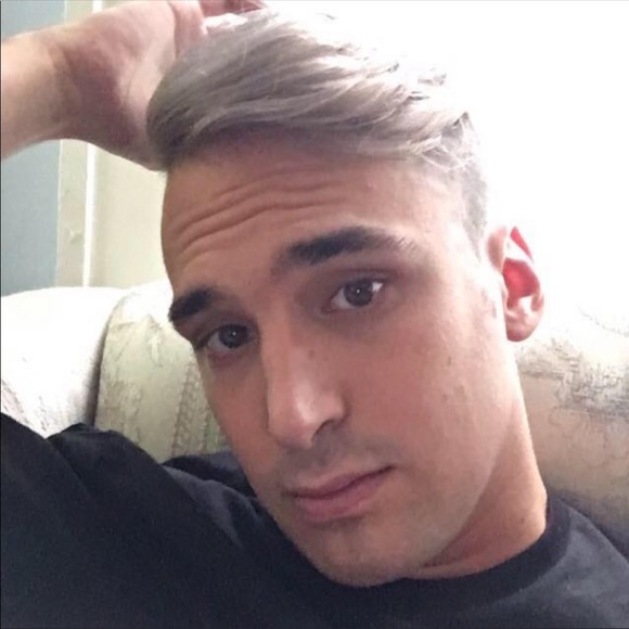 Meet your Posher, Sam - Picture 3 of 4